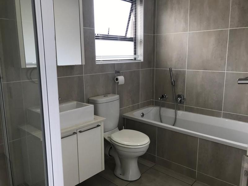 To Let 1 Bedroom Property for Rent in Barbeque Downs Gauteng