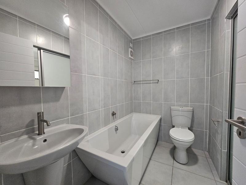 To Let 2 Bedroom Property for Rent in Mooikloof Gauteng