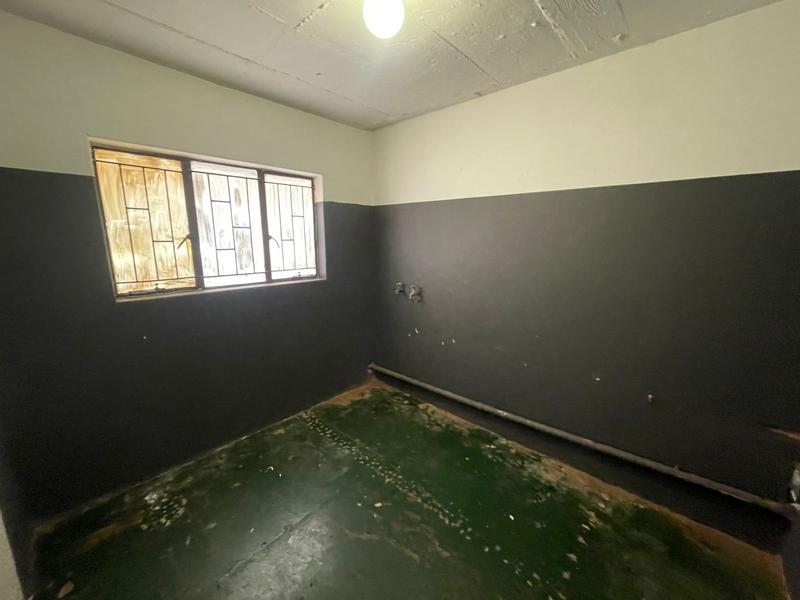 To Let commercial Property for Rent in Lyttelton Gauteng