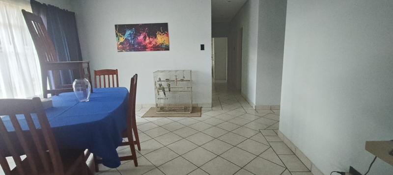 4 Bedroom Property for Sale in Kirkney Gauteng