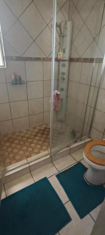 4 Bedroom Property for Sale in Kirkney Gauteng