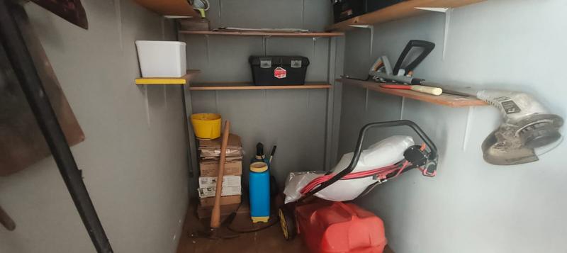 4 Bedroom Property for Sale in Kirkney Gauteng