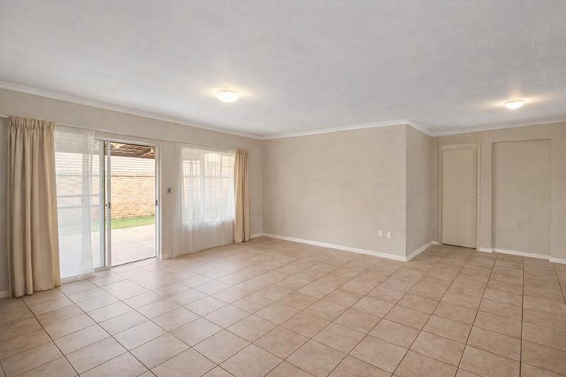 2 Bedroom Property for Sale in Elardus Park Gauteng