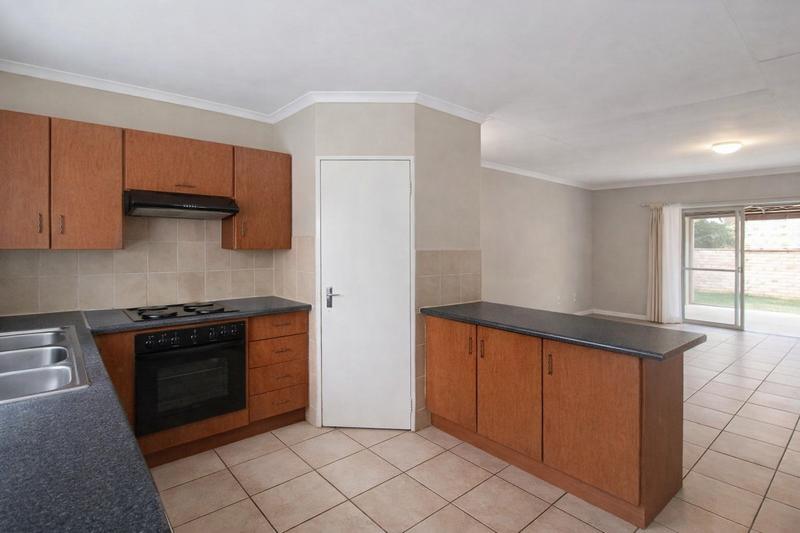 2 Bedroom Property for Sale in Elardus Park Gauteng