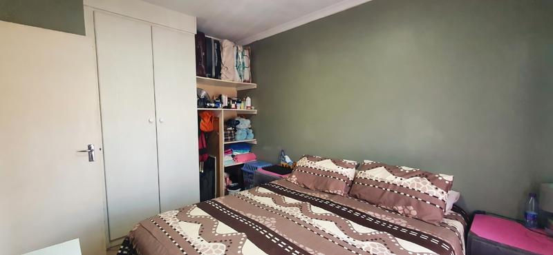 2 Bedroom Property for Sale in Elardus Park Gauteng