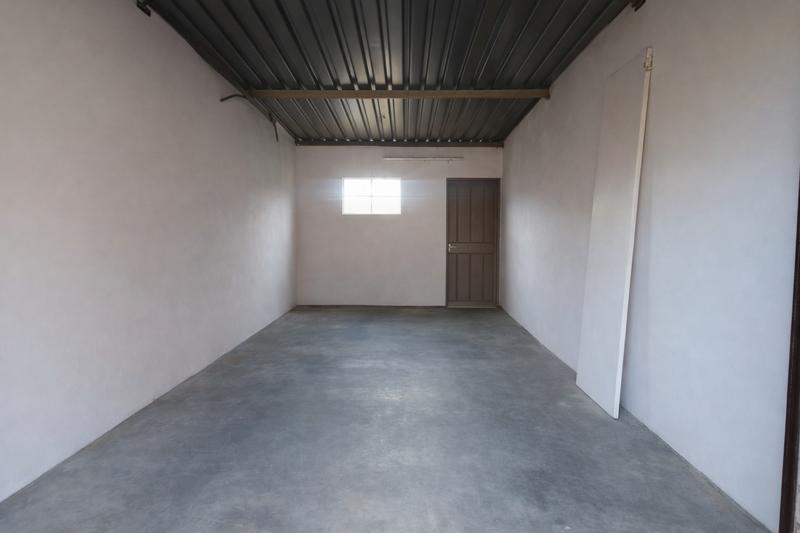 2 Bedroom Property for Sale in Elardus Park Gauteng