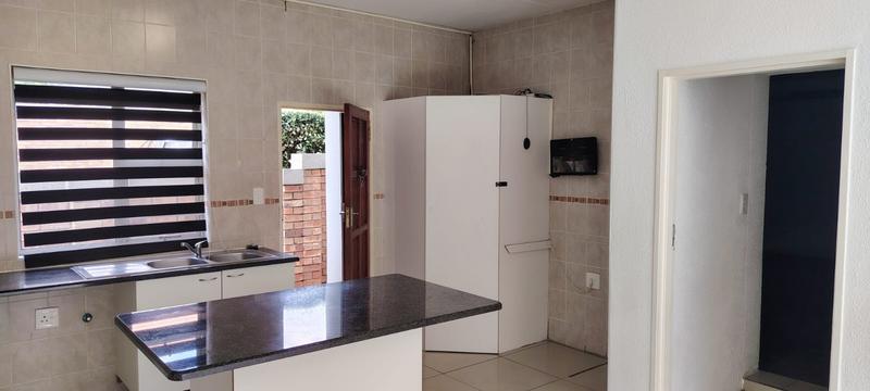 3 Bedroom Property for Sale in Randburg Central Gauteng