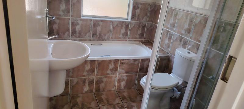 3 Bedroom Property for Sale in Randburg Central Gauteng
