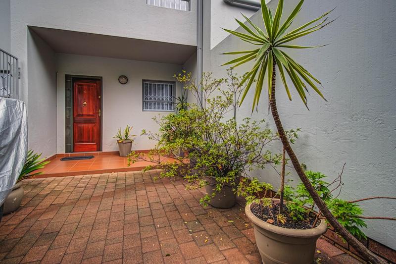 To Let 3 Bedroom Property for Rent in Bedfordview Gauteng