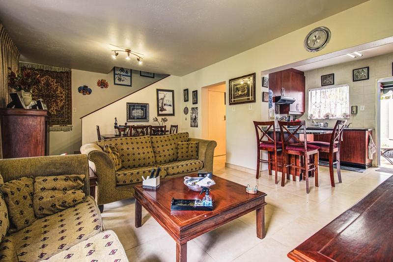 To Let 3 Bedroom Property for Rent in Bedfordview Gauteng