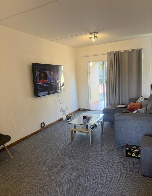 To Let 2 Bedroom Property for Rent in Glenhazel Gauteng
