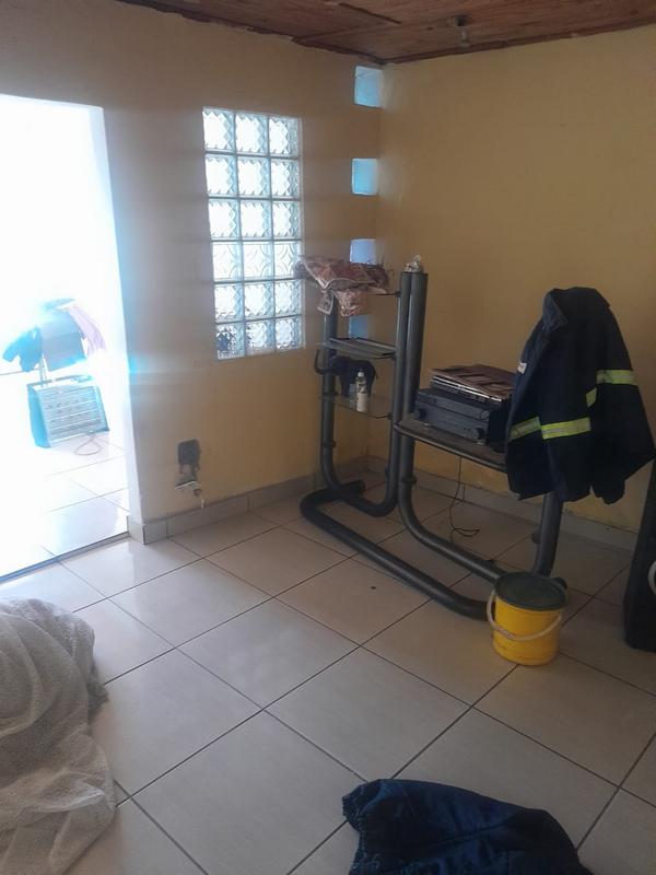 2 Bedroom Property for Sale in Meadowlands Gauteng