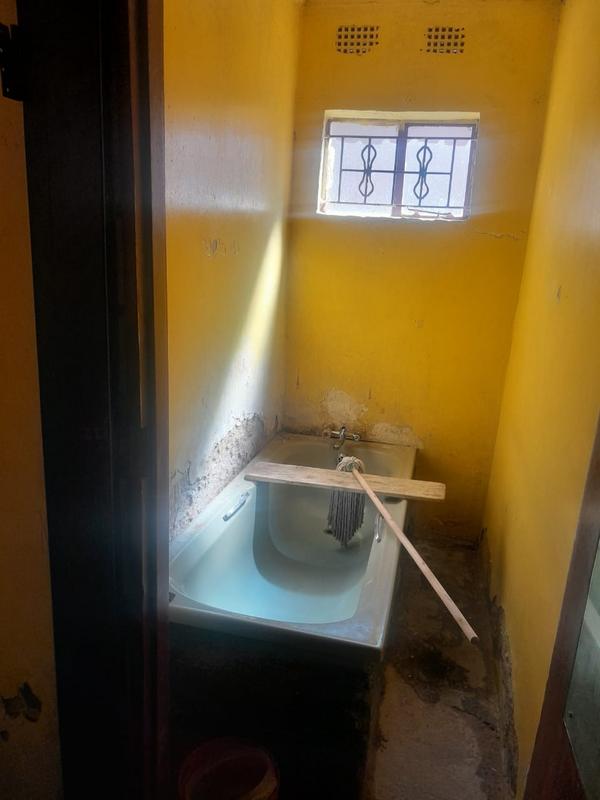2 Bedroom Property for Sale in Meadowlands Gauteng