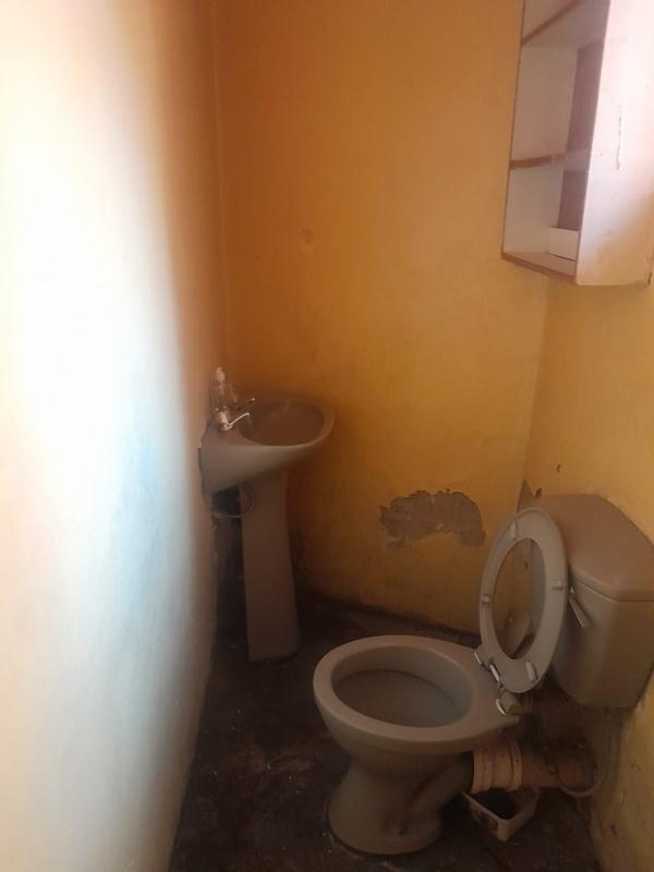 2 Bedroom Property for Sale in Meadowlands Gauteng