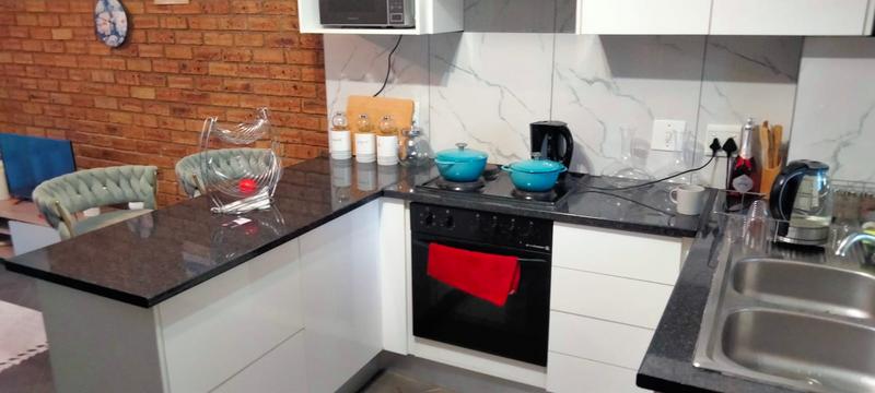 2 Bedroom Property for Sale in Honeydew Gauteng