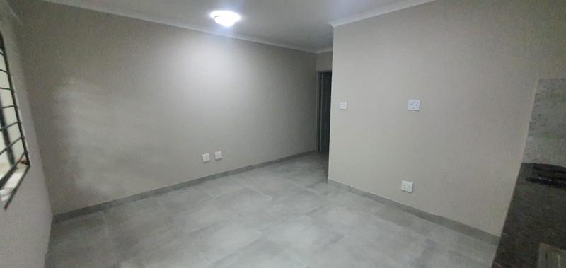 To Let 1 Bedroom Property for Rent in Birch Acres Gauteng