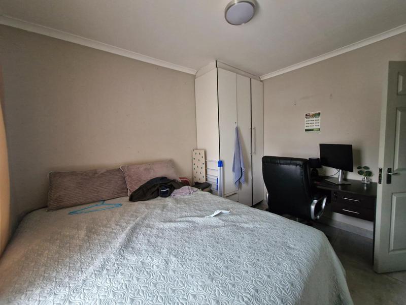 To Let 1 Bedroom Property for Rent in Birch Acres Gauteng