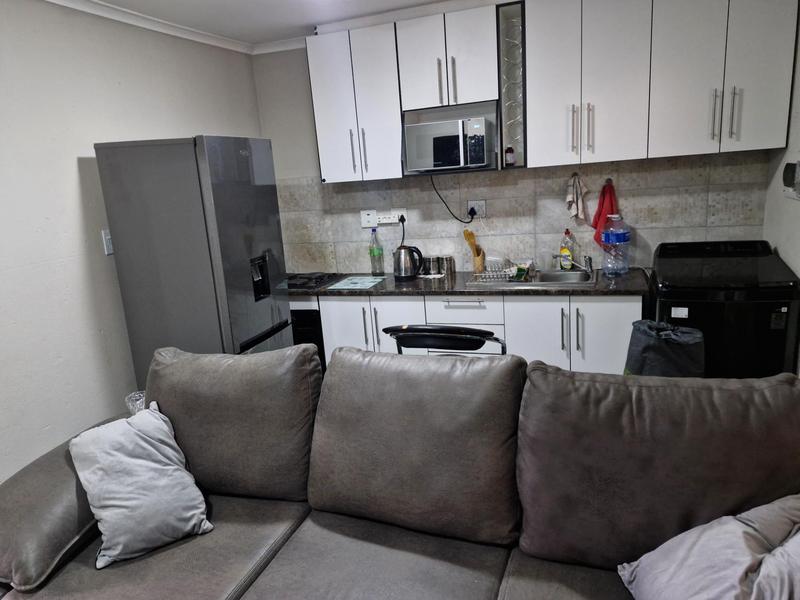 To Let 1 Bedroom Property for Rent in Birch Acres Gauteng