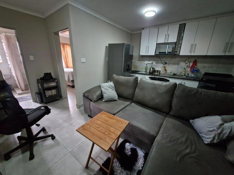 To Let 1 Bedroom Property for Rent in Birch Acres Gauteng