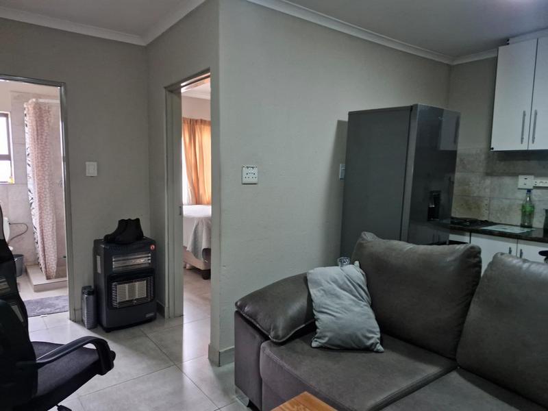To Let 1 Bedroom Property for Rent in Birch Acres Gauteng