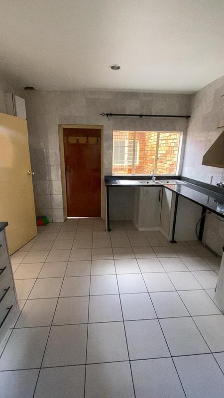 4 Bedroom Property for Sale in Bruma Gauteng