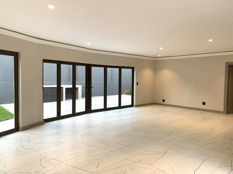 4 Bedroom Property for Sale in Waterkloof A H Gauteng