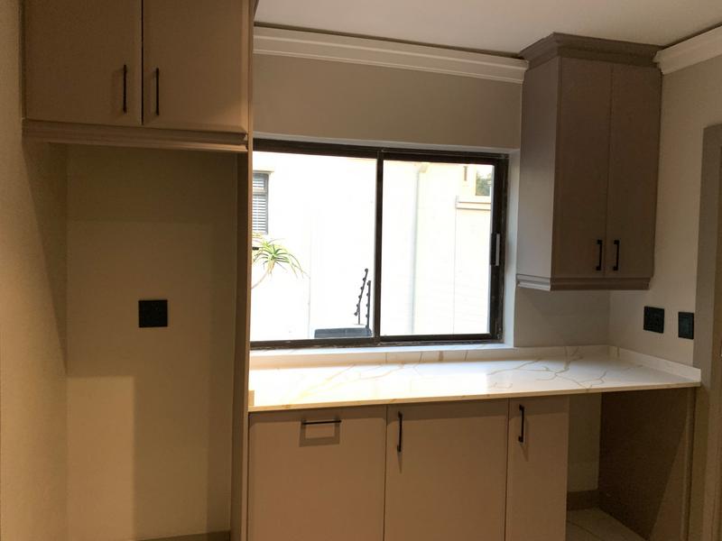 4 Bedroom Property for Sale in Waterkloof A H Gauteng