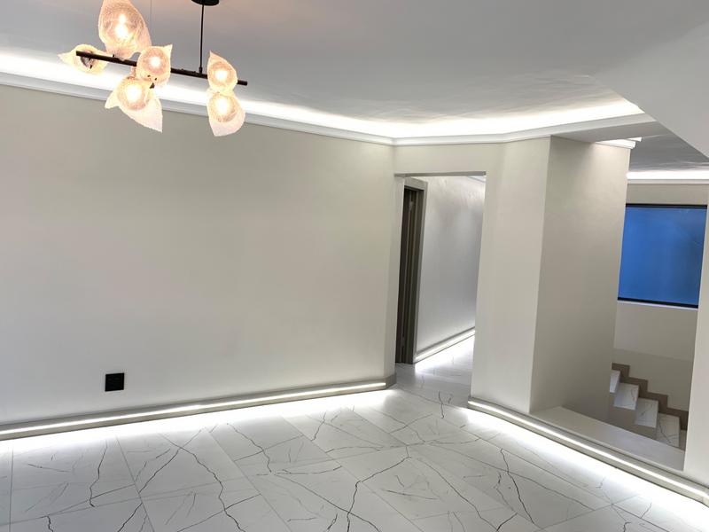 4 Bedroom Property for Sale in Waterkloof A H Gauteng