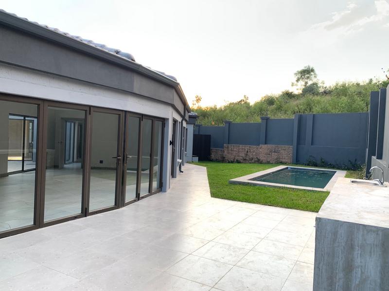 4 Bedroom Property for Sale in Waterkloof A H Gauteng