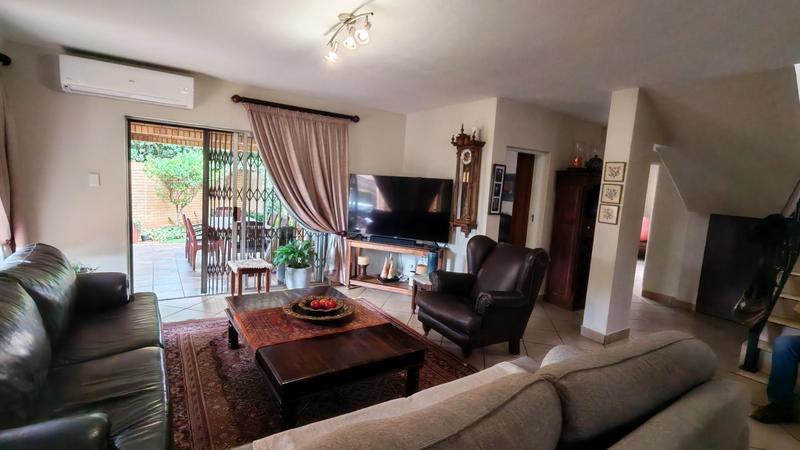 4 Bedroom Property for Sale in Eldoraigne Gauteng