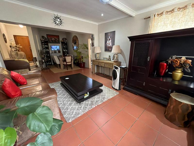 9 Bedroom Property for Sale in Chartwell Gauteng