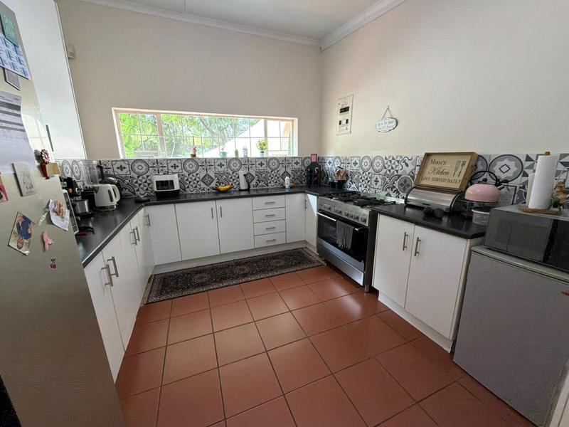 9 Bedroom Property for Sale in Chartwell Gauteng