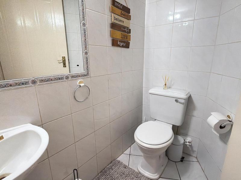 9 Bedroom Property for Sale in Chartwell Gauteng