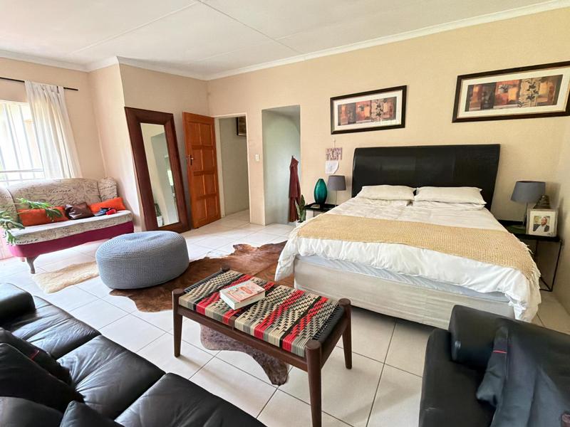 9 Bedroom Property for Sale in Chartwell Gauteng