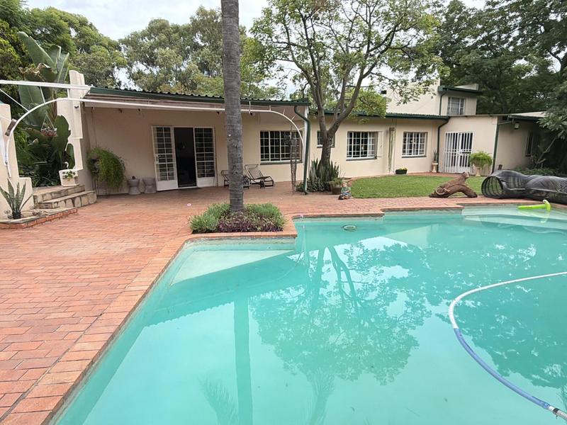 9 Bedroom Property for Sale in Chartwell Gauteng