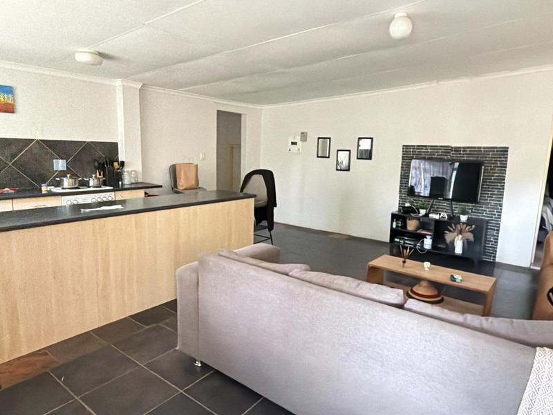 9 Bedroom Property for Sale in Chartwell Gauteng