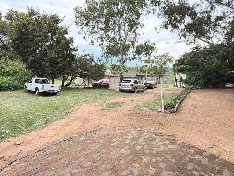 9 Bedroom Property for Sale in Chartwell Gauteng