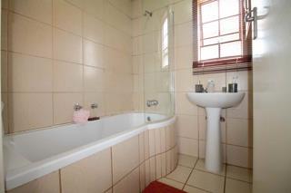 3 Bedroom Property for Sale in Clayville Gauteng