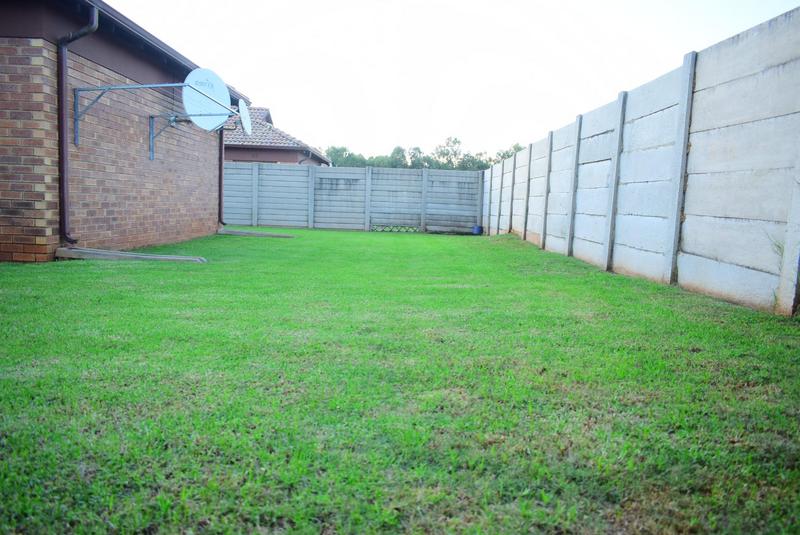 3 Bedroom Property for Sale in Clayville Gauteng