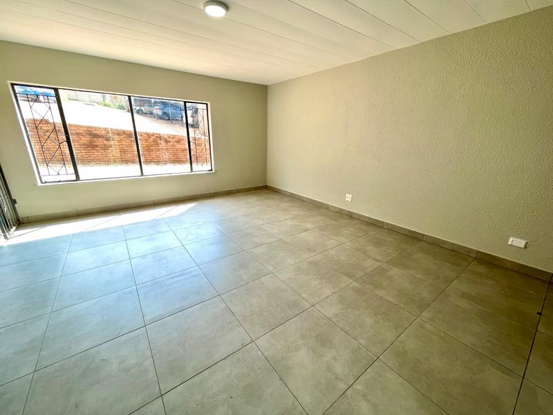 2 Bedroom Property for Sale in Krugersdorp North Gauteng