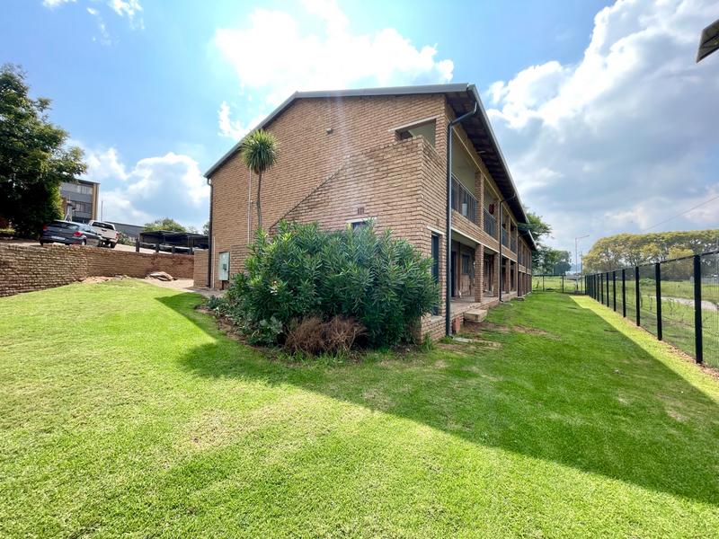 2 Bedroom Property for Sale in Krugersdorp North Gauteng