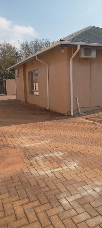 Commercial Property for Sale in Kempton Park Gauteng