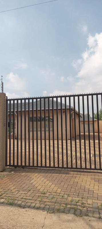 Commercial Property for Sale in Kempton Park Gauteng