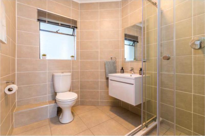 To Let 2 Bedroom Property for Rent in Linbro Park Gauteng