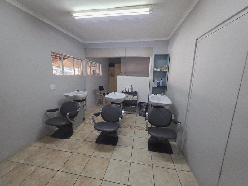 To Let commercial Property for Rent in Garsfontein Gauteng