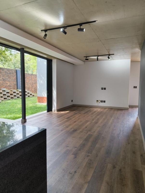 To Let 4 Bedroom Property for Rent in Lynnwood Gauteng