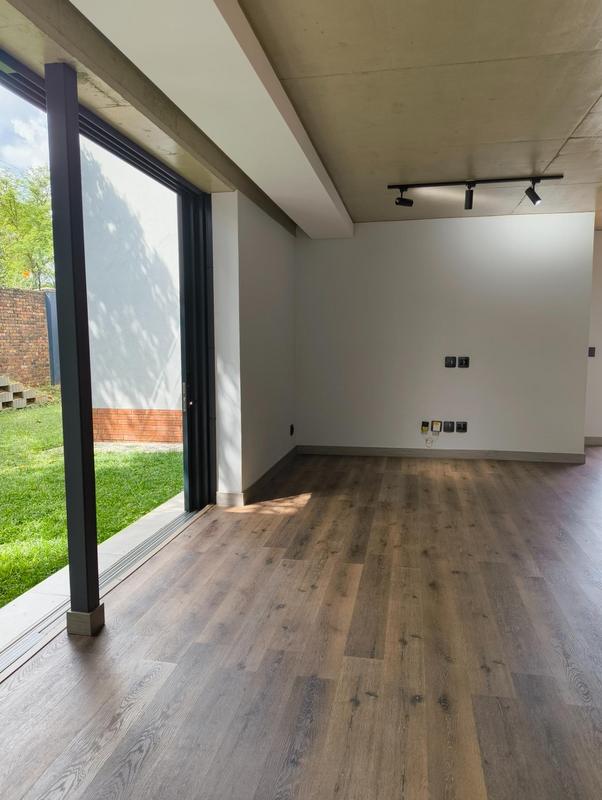 To Let 4 Bedroom Property for Rent in Lynnwood Gauteng