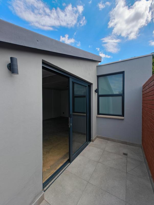 To Let 4 Bedroom Property for Rent in Lynnwood Gauteng