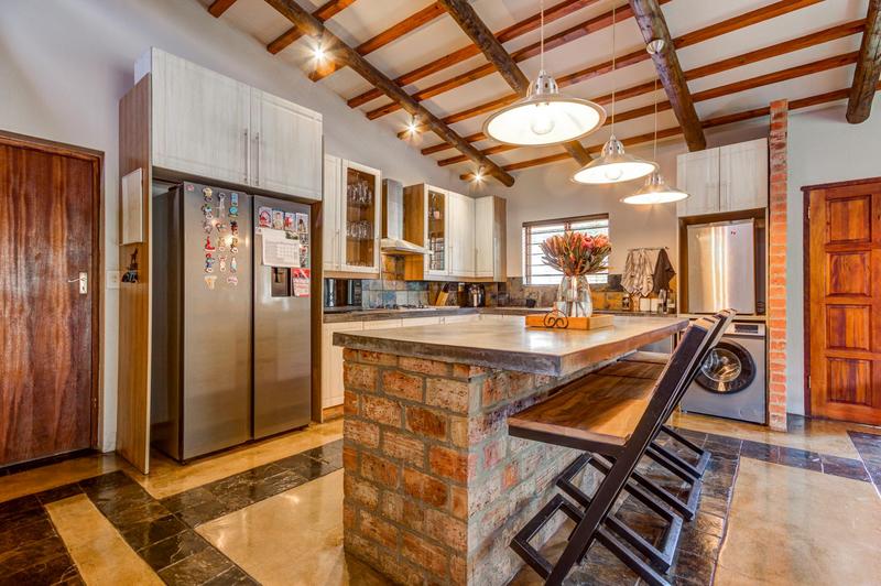 2 Bedroom Property for Sale in Glen Marais Gauteng