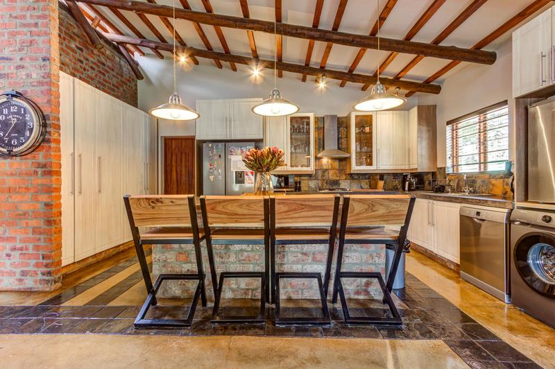 2 Bedroom Property for Sale in Glen Marais Gauteng